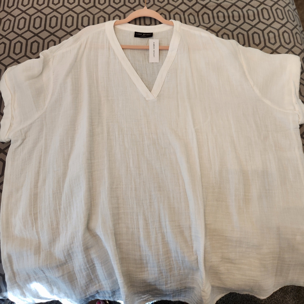 BNWT Lane Bryant 30/32 White Gauze Top